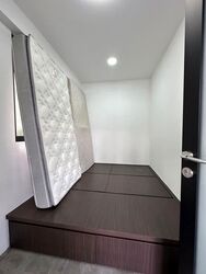 Sunrise Avenue (D28), Semi-Detached #543240111